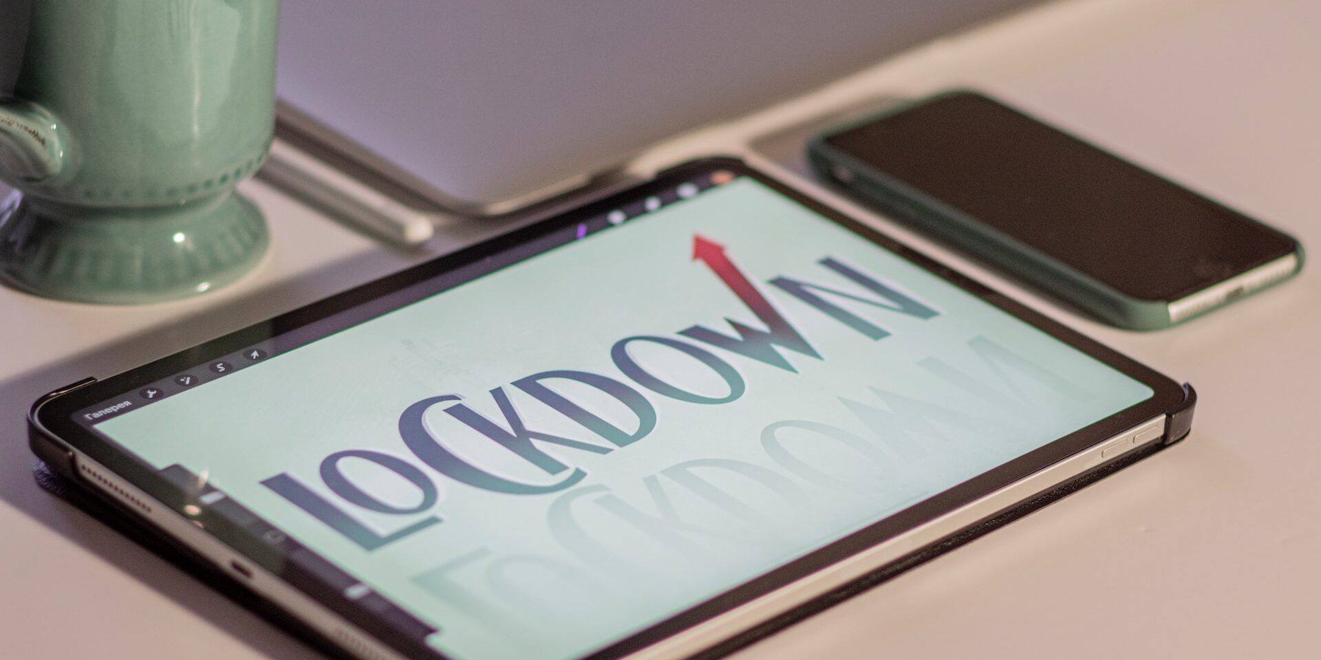 elena-mozhvilo-JulujB0zzmk-unsplash